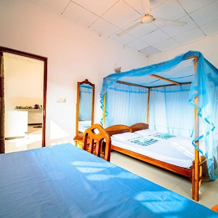 Surfing Guest House Matara Ngoại thất bức ảnh