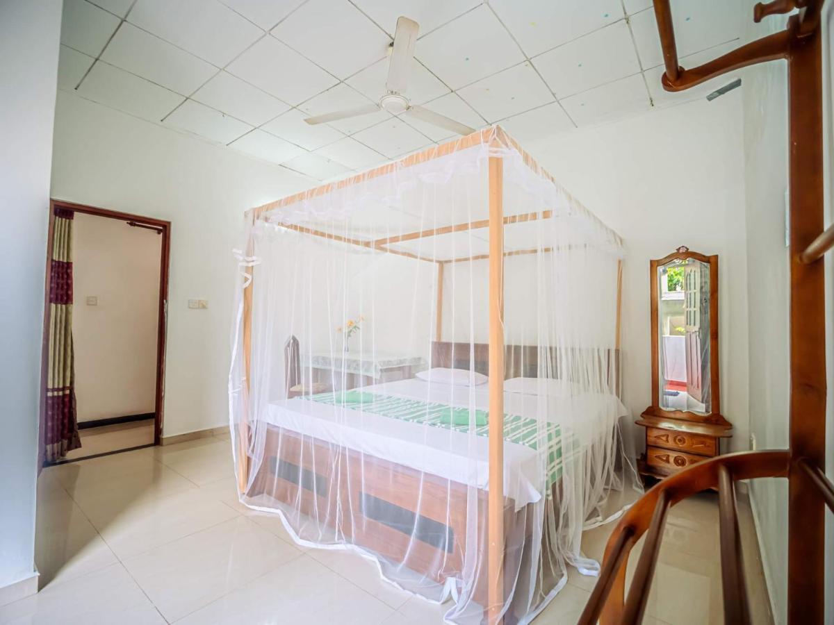 Surfing Guest House Matara Ngoại thất bức ảnh