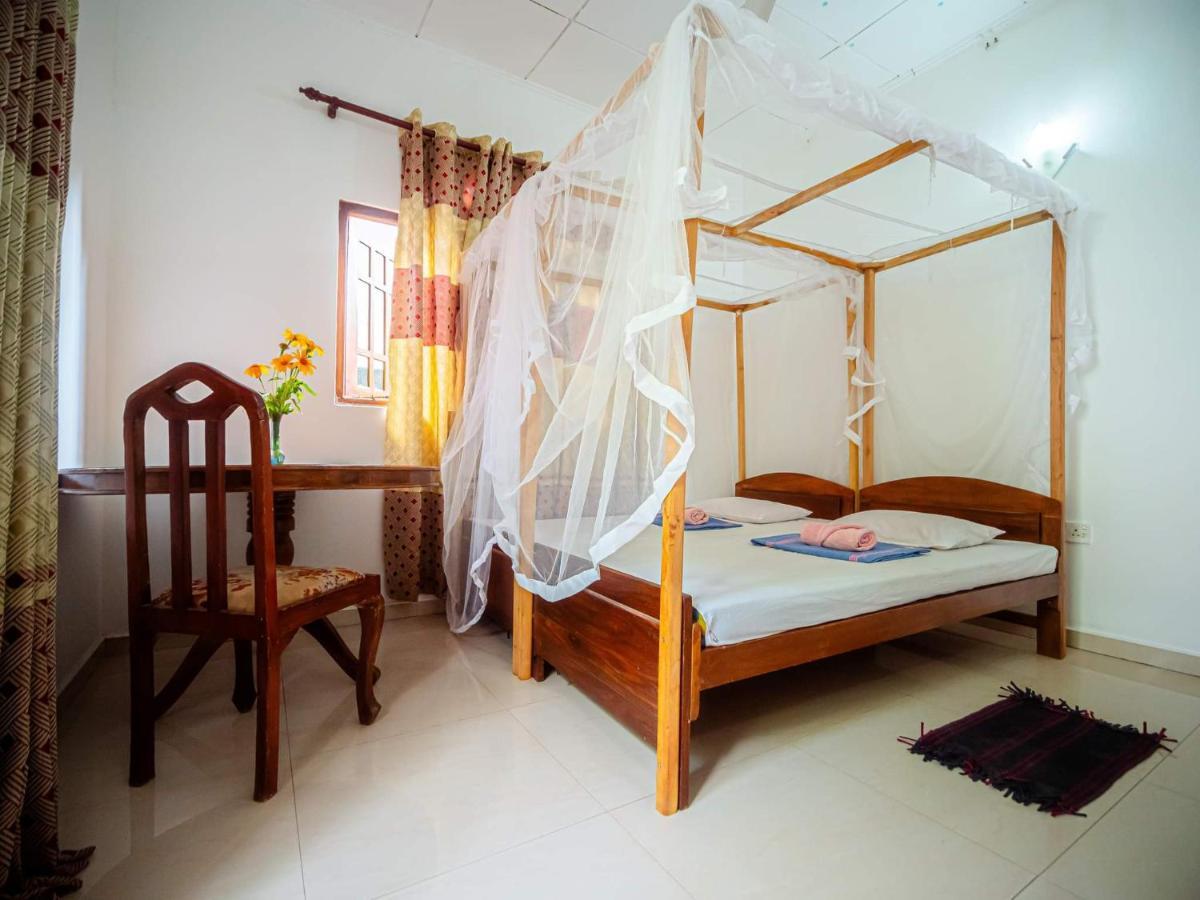 Surfing Guest House Matara Ngoại thất bức ảnh